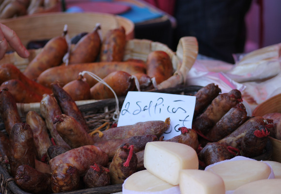 Feira do Fumeiro de Amora é um êxito absoluto
