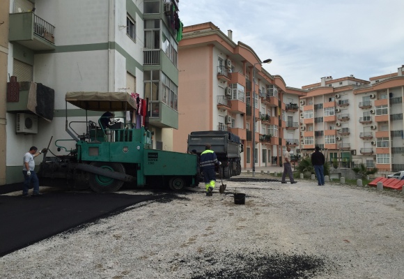 Pavimentação de parque de estacionamento na Rua do Soutelo