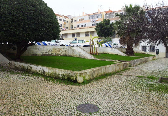 Recuperação do Jardim da Rua de Binta
