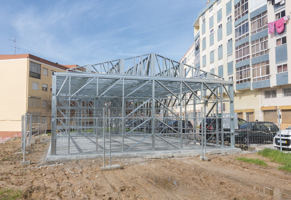 Edifício-sede para a Azinhaga das Paivas 