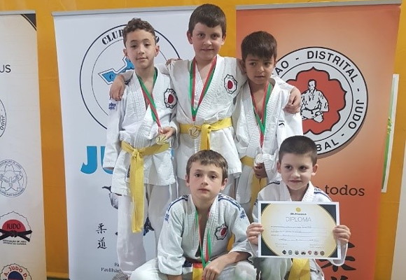 Judo do CCD Paivas sobe ao pódio no Montijo 