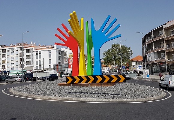 Monumento no Fogueteiro evoca a Liberdade