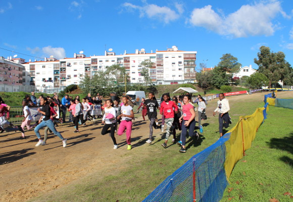Corta Mato Escolar do AE Pedro Eanes Lobato