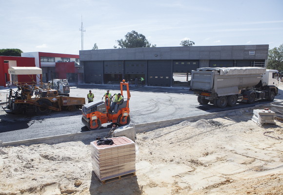 Construção de novo quartel dos Bombeiros Mistos de Amora