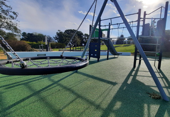 Parque Municipal do Serrado tem novo parque infantil