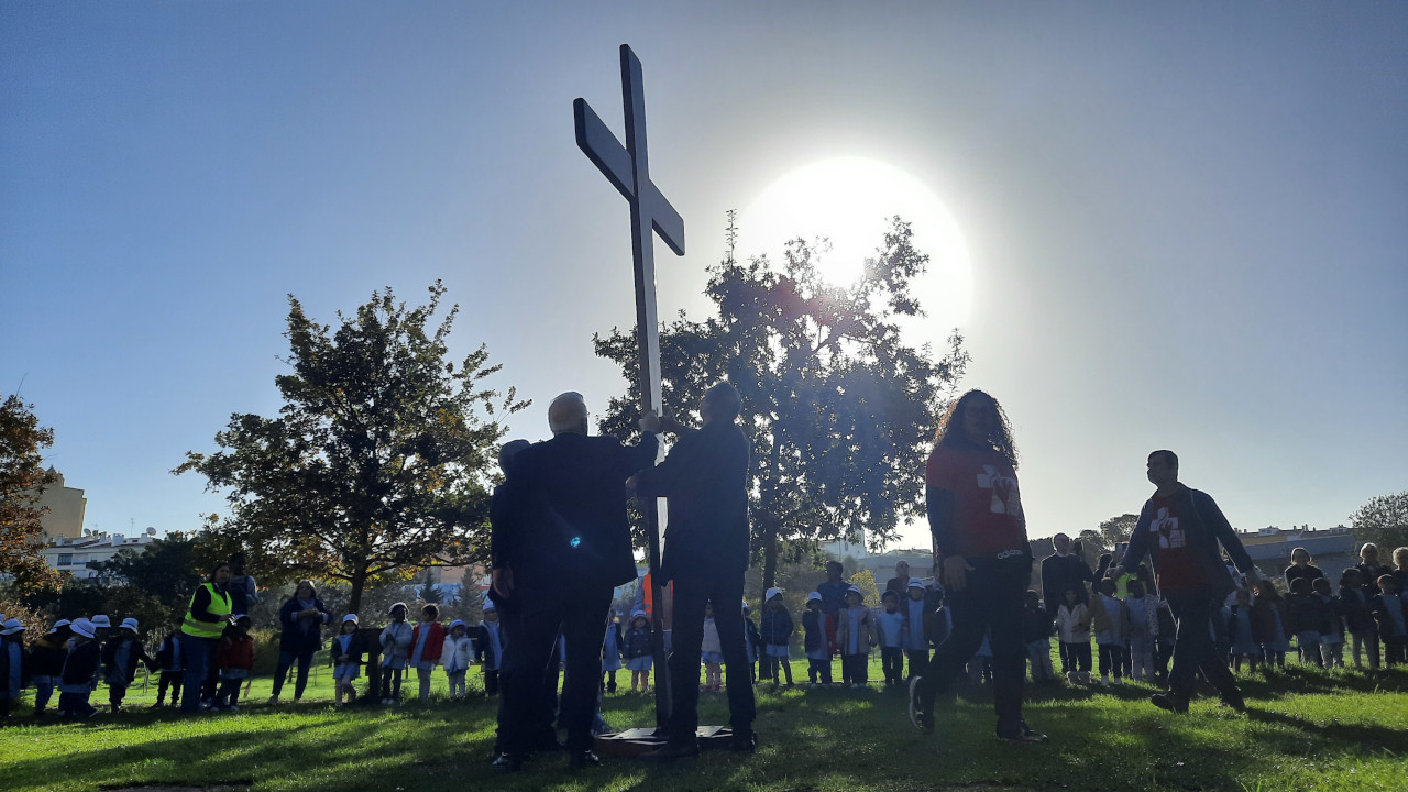 Símbolos das JMJ passam pela Amora