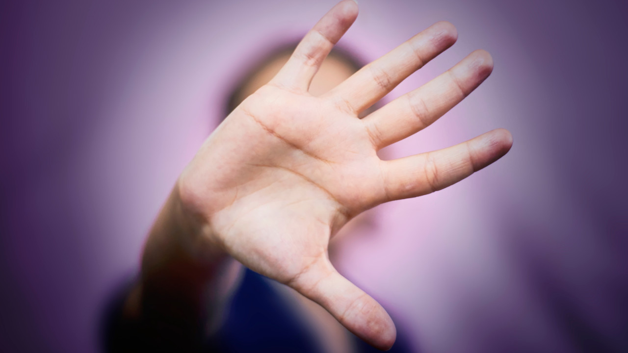 Novembro: mês para a eliminação da violência contra as mulheres