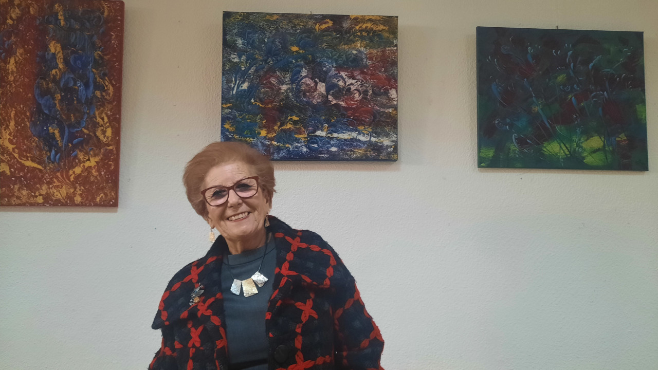 “Flores de Maio“ marca regresso de exposições de pintura ao Auditório