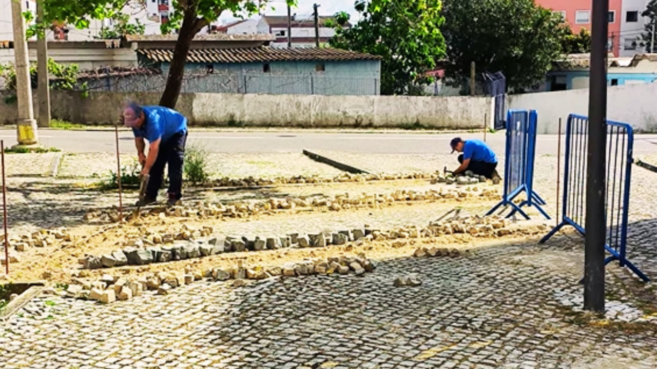 Praceta Quinta das Galeguinhas ganha 20 novos lugares