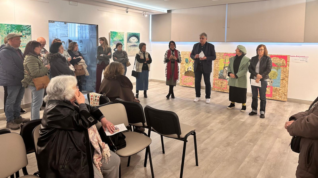 Exposição de Graça e Sara Andrade inaugura no Auditório da Junta de Freguesia de Amora