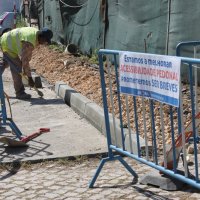 Construção de passeio 