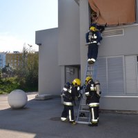 Protecção Civil em simulacro
