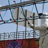 Limpeza e desinfeção de parques infantis e desportivos